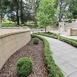 בית נופש The Kennedy House Stone Cross Mansion אולברסטון