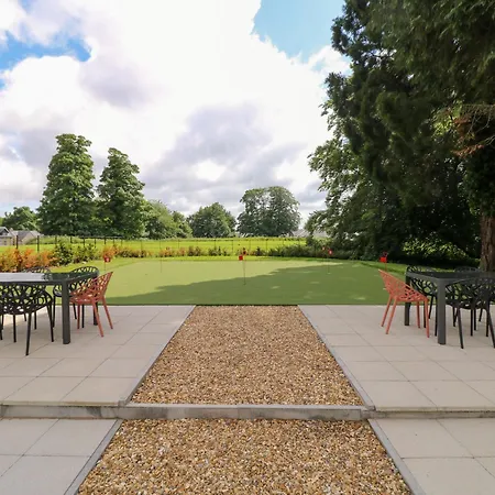 Feriehus The Kennedy House Stone Cross Mansion *