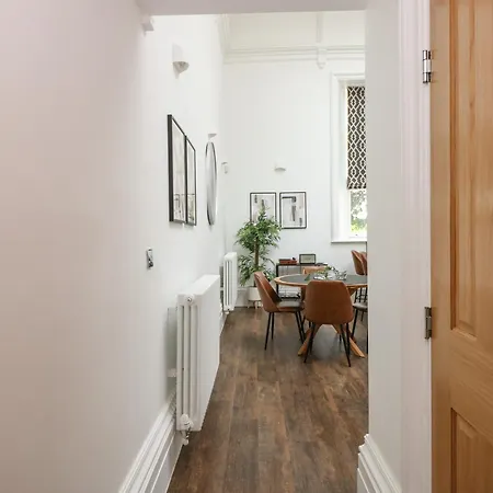 The Kennedy House Stone Cross Mansion Feriehus Ulverston